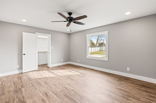 102 Dogwood Ln, Winchester, TN 37398