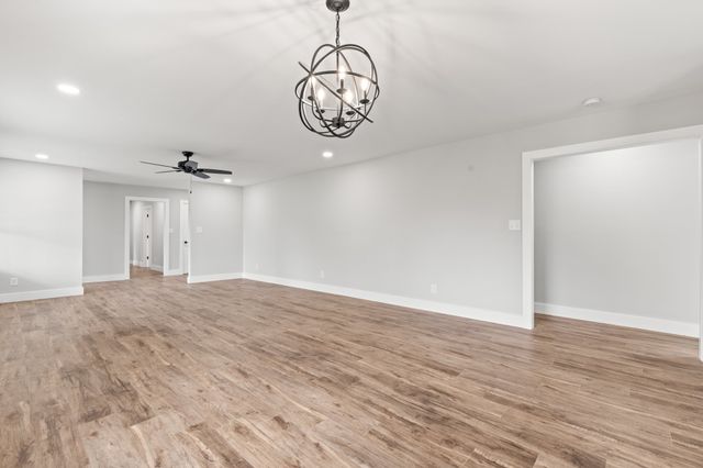 102 Dogwood Ln, Winchester, TN 37398