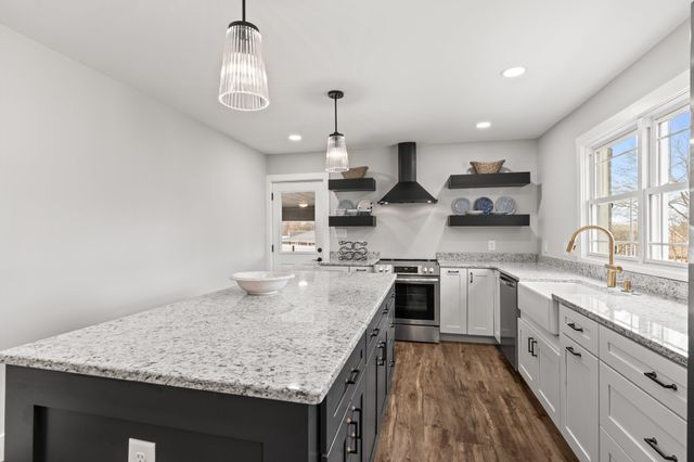 102 Dogwood Ln, Winchester, TN 37398