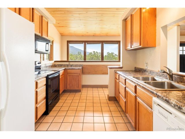 1410 W Badger Rd, Crestone, CO 81131