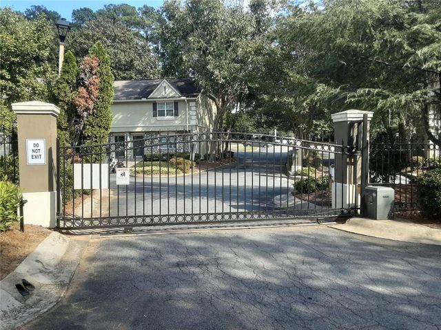 6900 Roswell Road O3, Sandy Springs, GA 30328