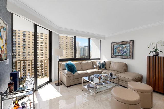 520 Brickell Key Drive A1207, Miami, FL 33131
