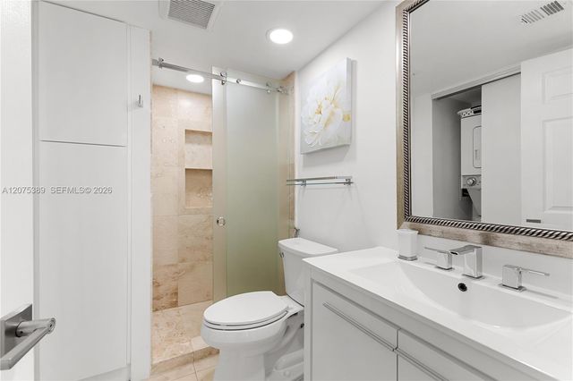 520 Brickell Key Drive A1207, Miami, FL 33131