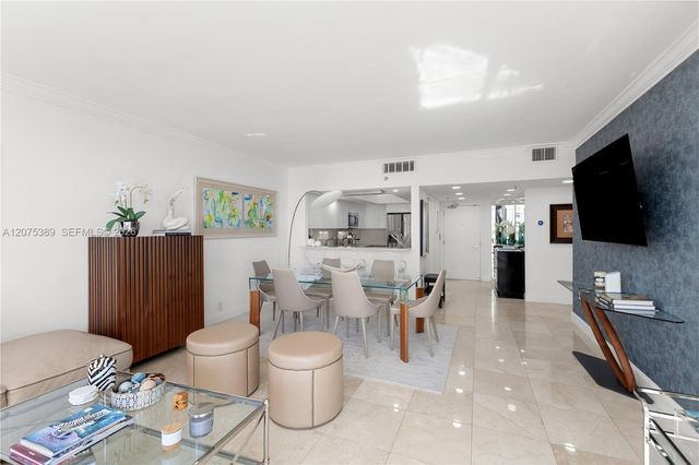 520 Brickell Key Drive A1207, Miami, FL 33131