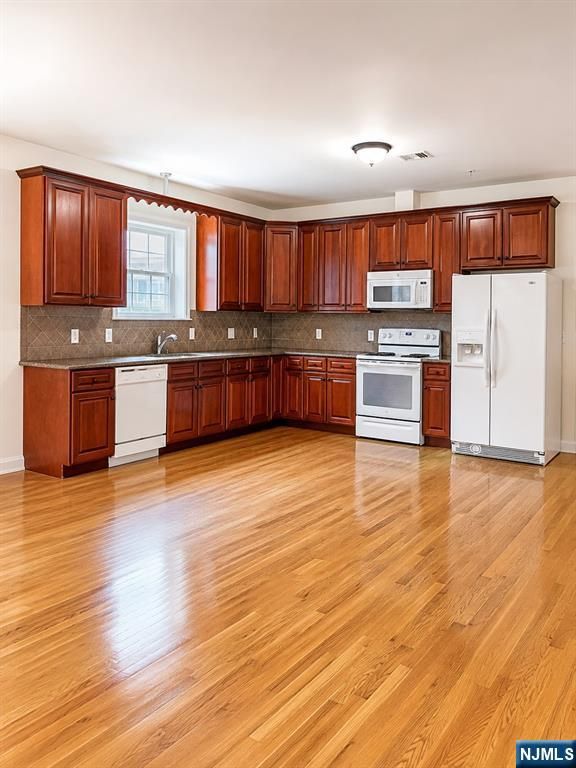196 Franklin Avenue 2, Nutley, NJ 07110