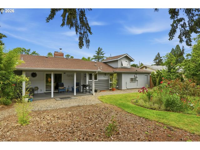 2530 SHARON Way, Eugene, OR 97401
