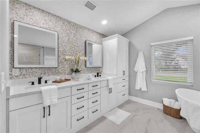 3834 COLD CREEK DRIVE, Valrico, FL 33596