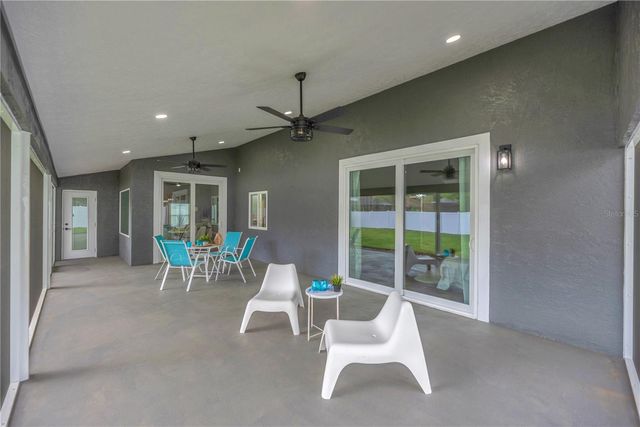 3834 COLD CREEK DRIVE, Valrico, FL 33596