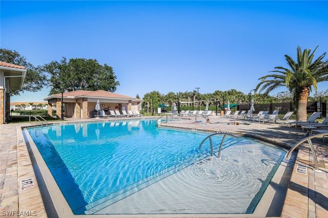 23601 Sandycreek TER 903, Estero, FL 34135