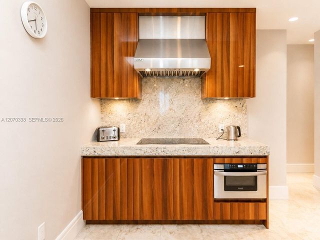 9705 Collins Avenue 804N, Bal Harbour, FL 33154