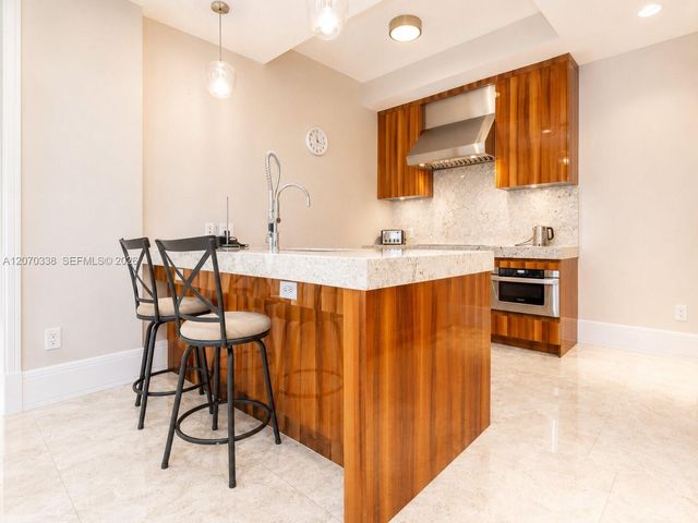 9705 Collins Avenue 804N, Bal Harbour, FL 33154