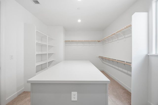 3085 Hinsdale Dr, Folsom, CA 95630