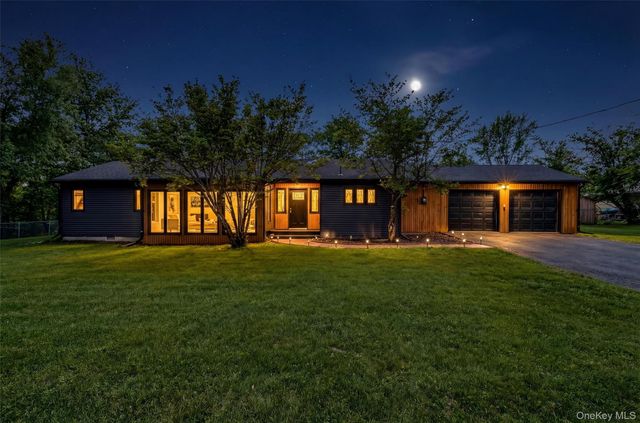 503 Station Road, Rock Tavern, NY 12575