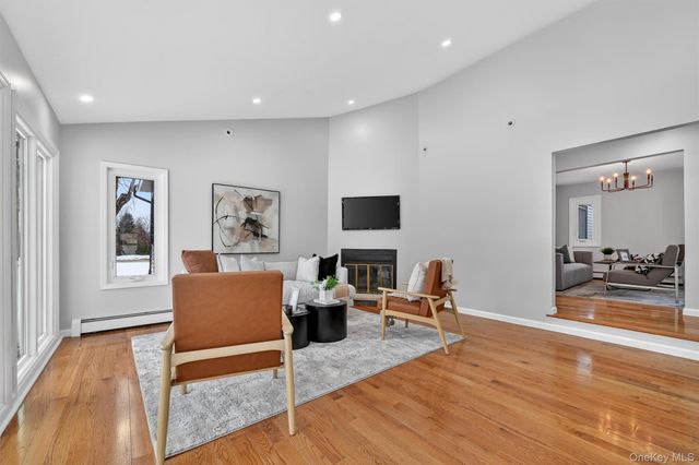 503 Station Road, Rock Tavern, NY 12575