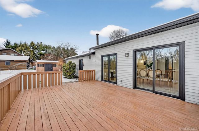 503 Station Road, Rock Tavern, NY 12575