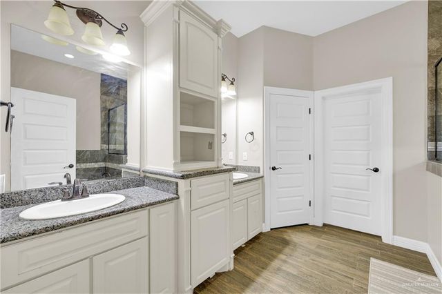 2410 Colvin Avenue, Edinburg, TX 78539