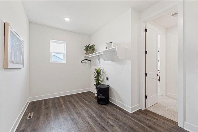 1431 N 162nd Terrace, Basehor, KS 66007