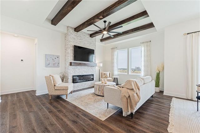 1431 N 162nd Terrace, Basehor, KS 66007