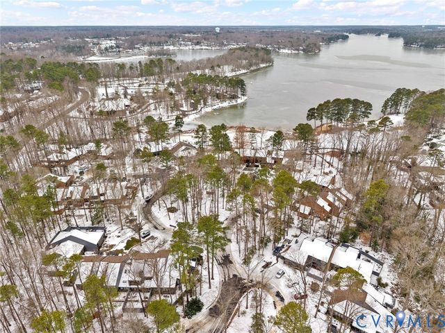 13574 Heathbrook Ter, Midlothian, VA 23112