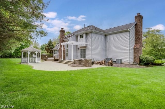76 Kevin Dr, Mount Olive Twp., NJ 07836