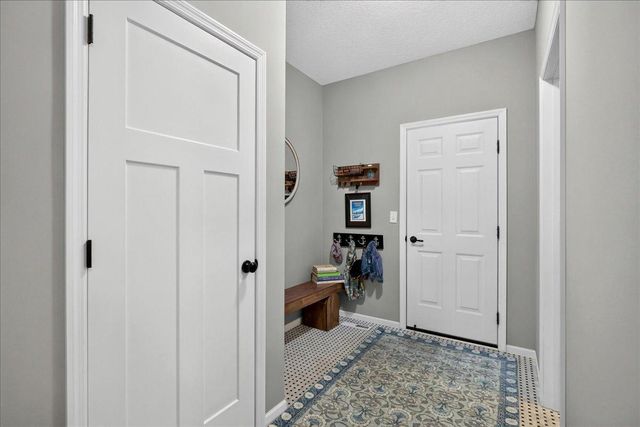 3129 Vale Circle SW, Prior Lake, MN 55372