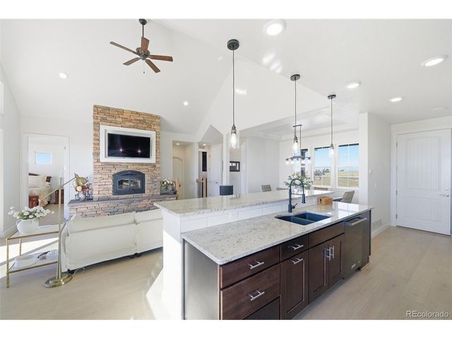 7600 Patrick Trl, Elizabeth, CO 80107