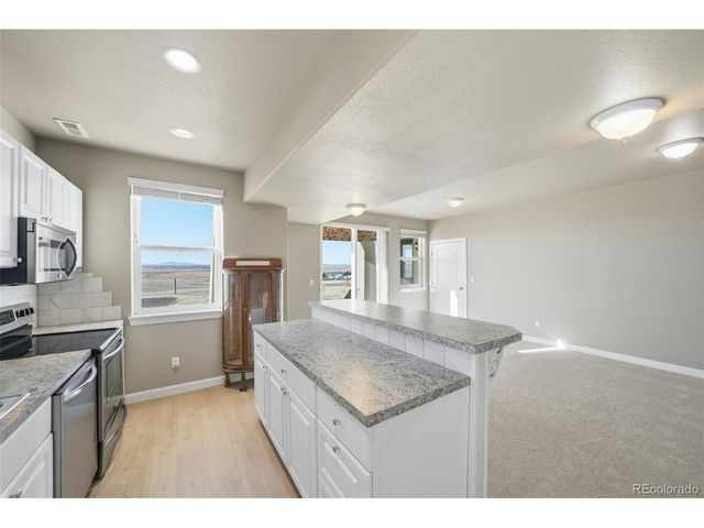 7600 Patrick Trl, Elizabeth, CO 80107