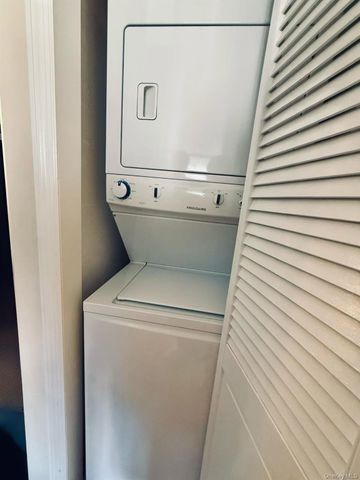 63-14 Queens Boulevard 3M, Woodside, NY 11377