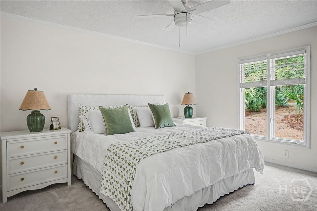 Image 18 of property listing at 38 Wiley Bottom Road, Savannah, GA 31411