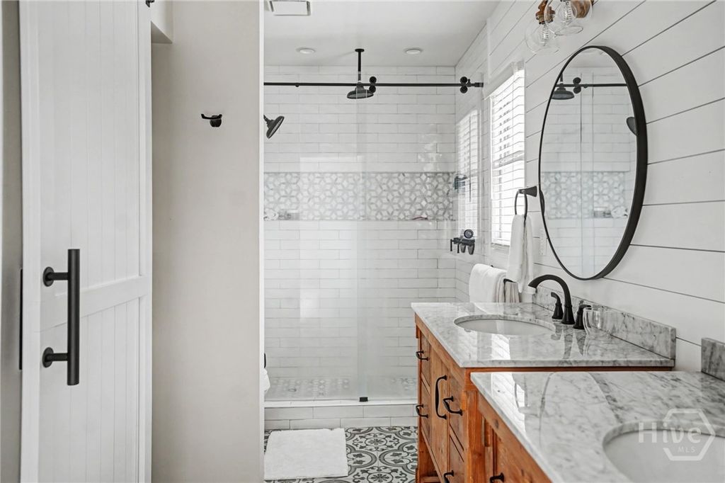 Image 24 of property listing at 38 Wiley Bottom Road, Savannah, GA 31411