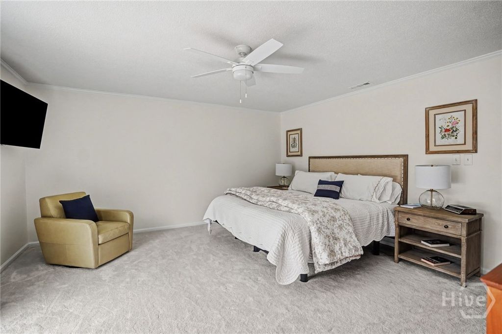 Image 25 of property listing at 38 Wiley Bottom Road, Savannah, GA 31411