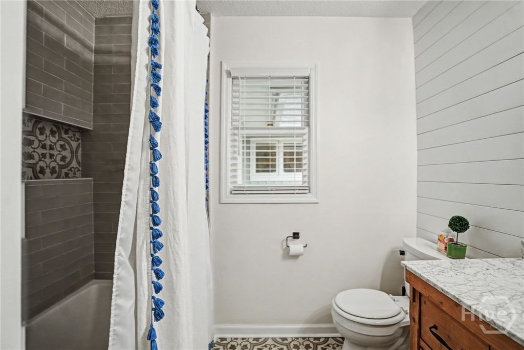 Image 28 of property listing at 38 Wiley Bottom Road, Savannah, GA 31411