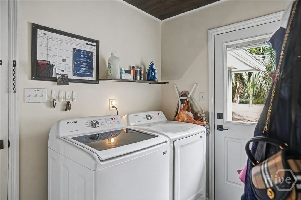 Image 29 of property listing at 38 Wiley Bottom Road, Savannah, GA 31411