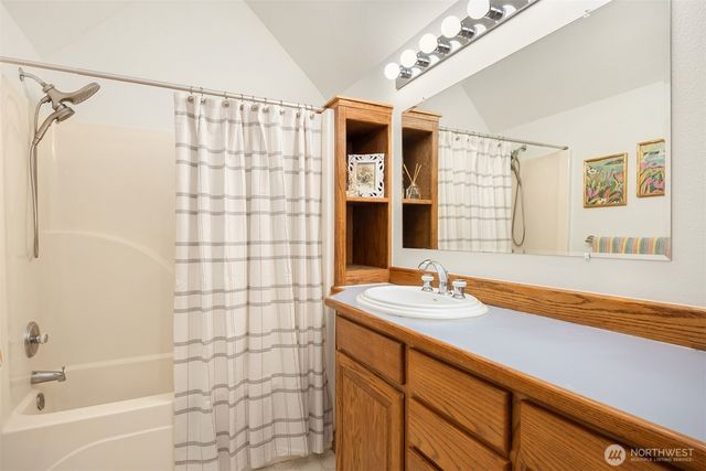 14440 Sunrise Drive NE, Bainbridge Island, WA 98110