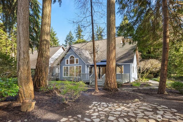 14440 Sunrise Drive NE, Bainbridge Island, WA 98110