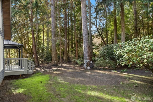 14440 Sunrise Drive NE, Bainbridge Island, WA 98110