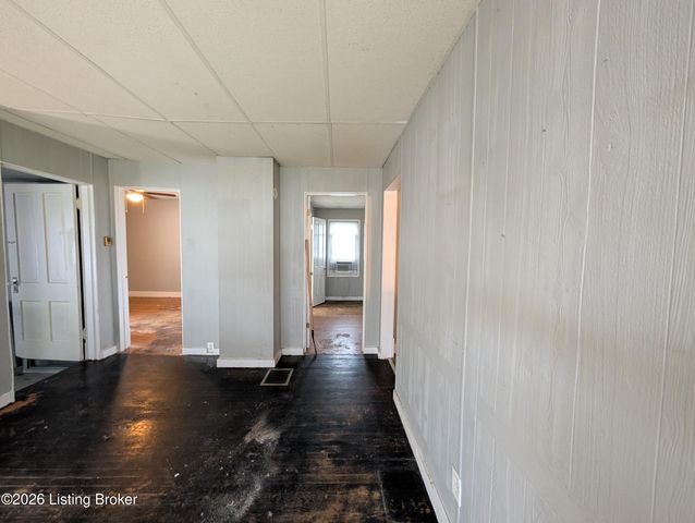 183 N Ewing Ave, Louisville, KY 40206