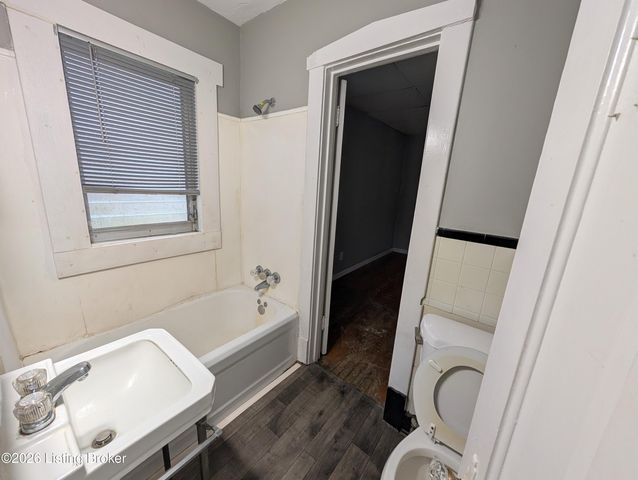 183 N Ewing Ave, Louisville, KY 40206