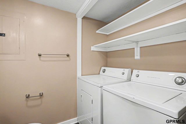 4140 N 58 Street, Lincoln, NE 68507