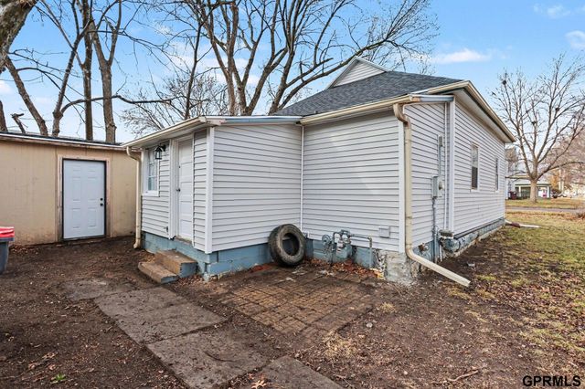 4140 N 58 Street, Lincoln, NE 68507