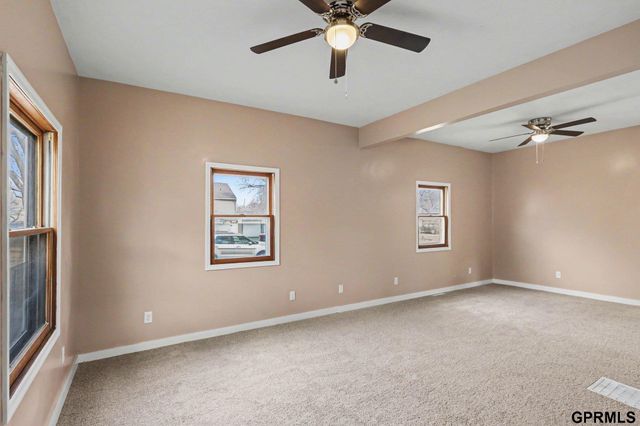 4140 N 58 Street, Lincoln, NE 68507