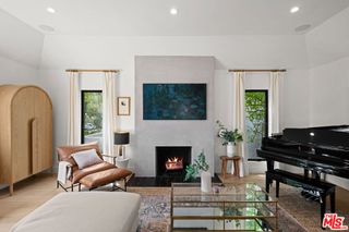 2027 Pelham Avenue, Los Angeles, CA 90025