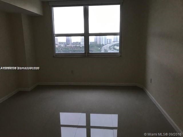 19501 W Country Club Dr 2115, Aventura, FL 33180