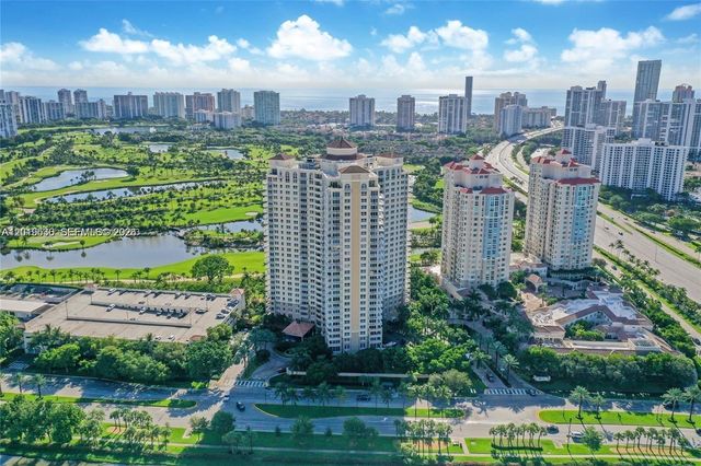 19501 W Country Club Dr 2115, Aventura, FL 33180