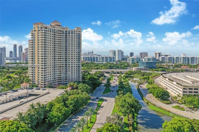 19501 W Country Club Dr 2115, Aventura, FL 33180