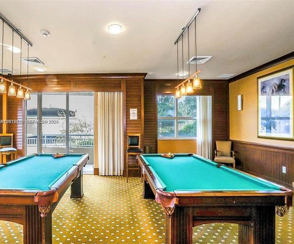 19501 W Country Club Dr 2115, Aventura, FL 33180