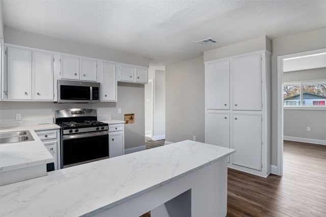 1358 Anita Street, Bossier City, LA 71112