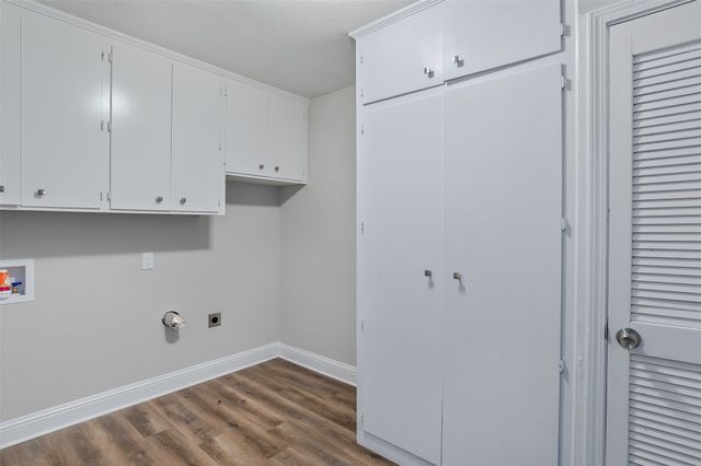 1358 Anita Street, Bossier City, LA 71112