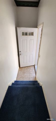 32 Garden Hill Circle 32, Waterbury, CT 06704