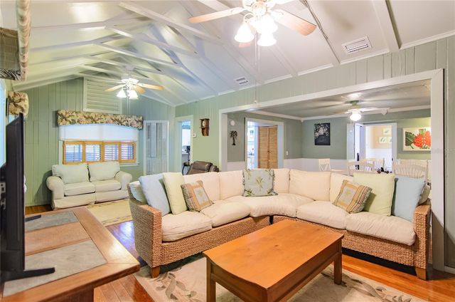 257 DESOTO AVENUE, De Leon Springs, FL 32130